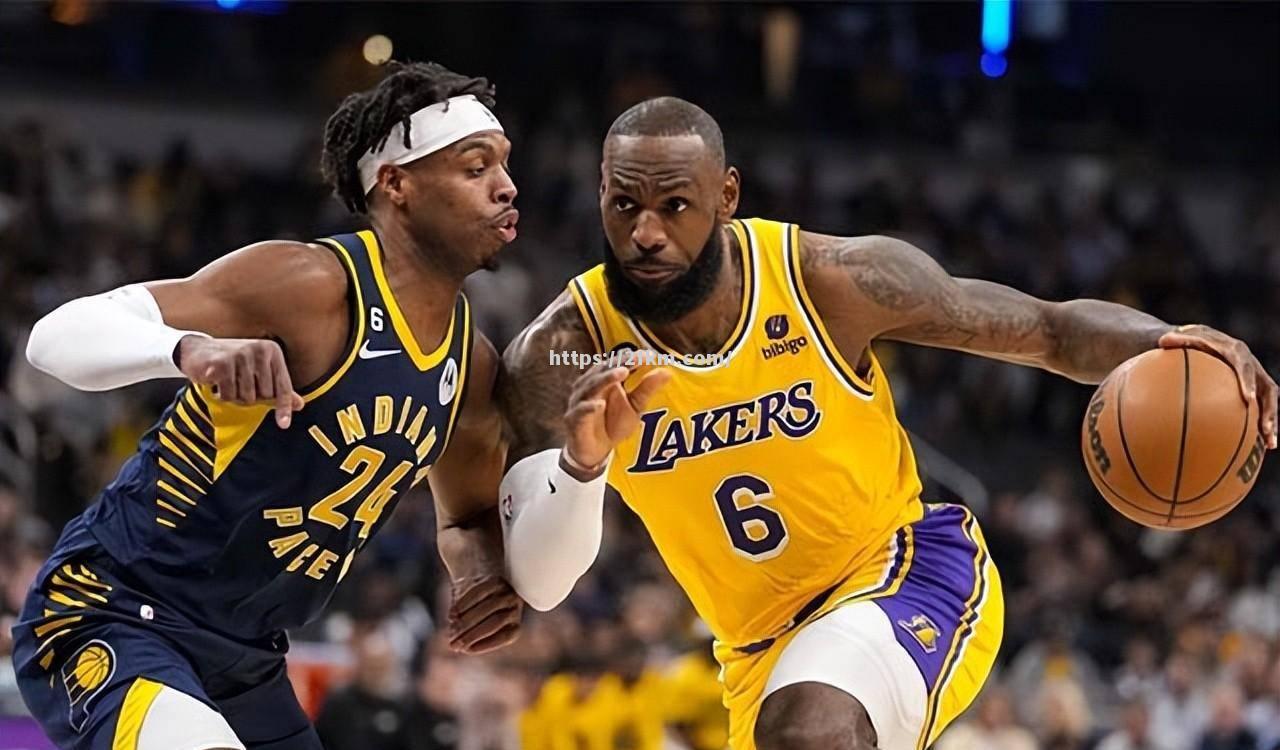 步行者队成功逆袭雷霆队,稳固季后赛席位 步行者队成功逆袭雷霆队,稳固季后赛席位