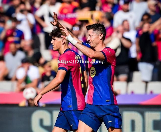 西甲豪门巴塞罗那迎来了新驻锋 西甲豪门巴塞罗那迎来了新驻锋